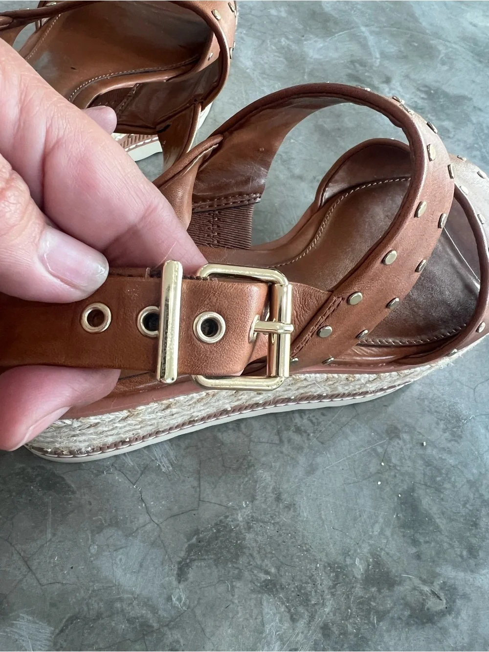 Vince Camuto Platform Wedge Sandal size 81/2, Marsa